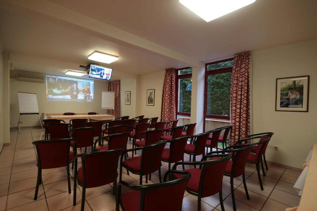 Logis Auberge La Diege Capdenac-Gare Екстериор снимка